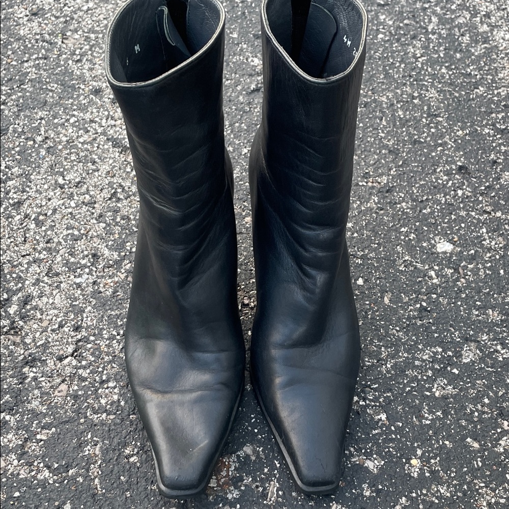 Stuart Weitzman  black Women's Leather Ankle Boots - Classic Pointed Toe
